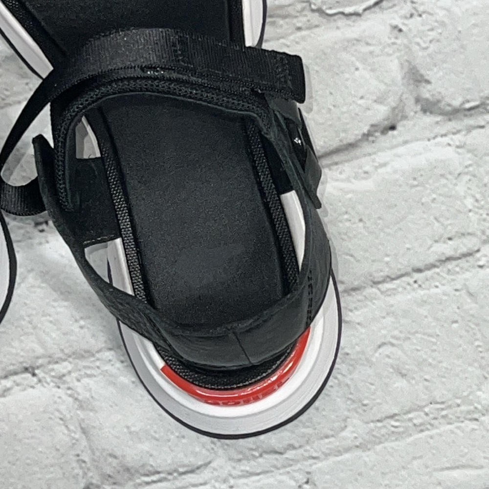 Sorel Kinetic Y-Strap Black Sandals - Women’s Size 10 - Picture 10 of 16